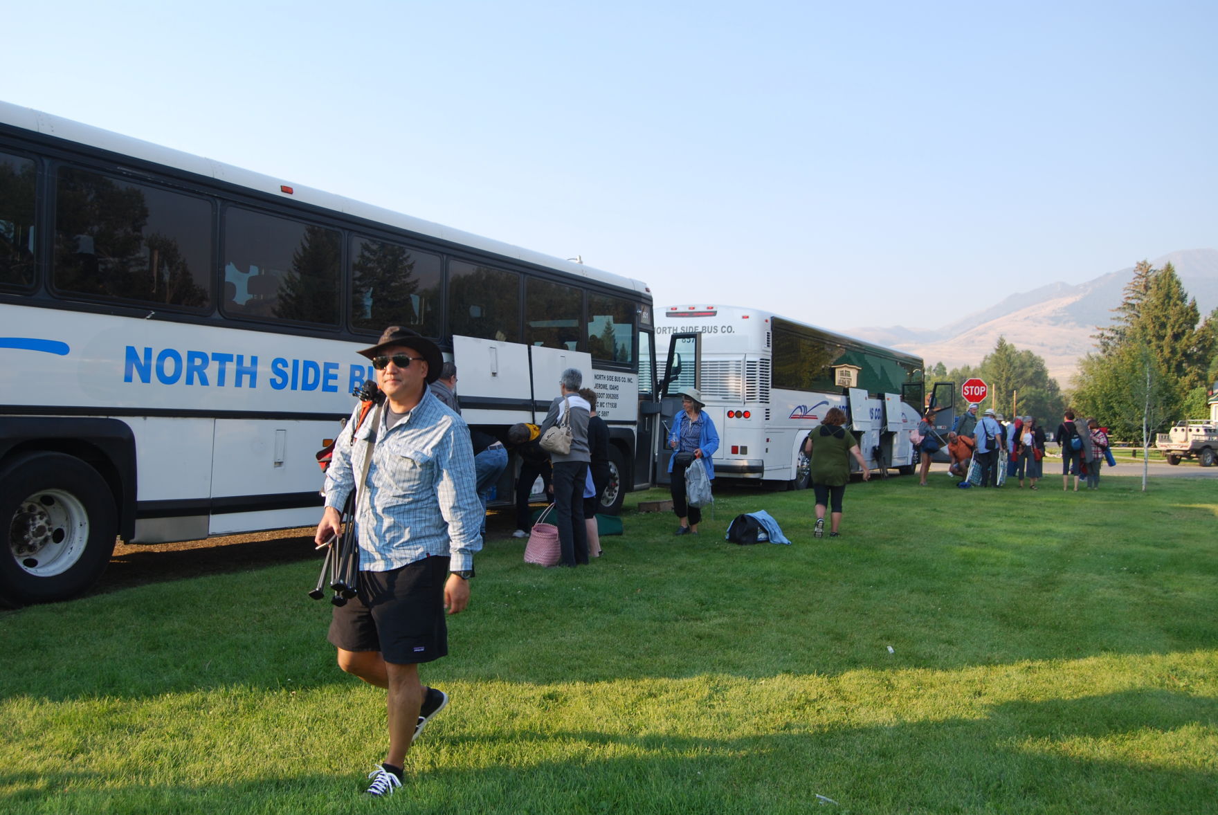 Eclipse bus tour